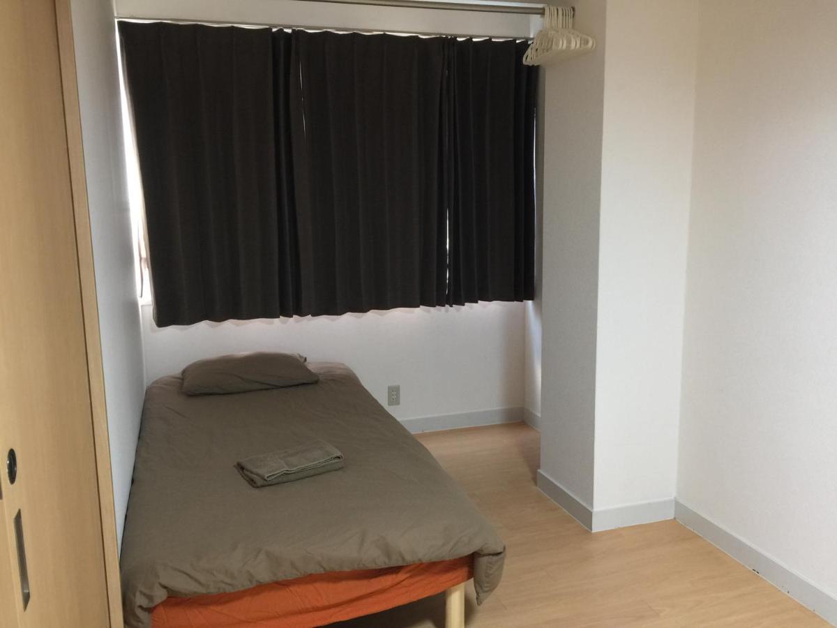Issyuku Hostel Tokio Buitenkant foto