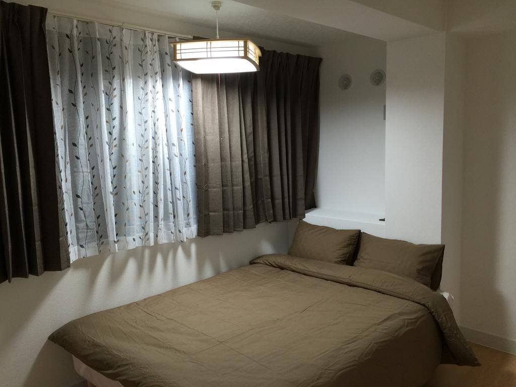 Issyuku Hostel Tokio Buitenkant foto